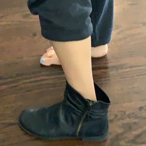 Fiorintini and Baker shoe boots